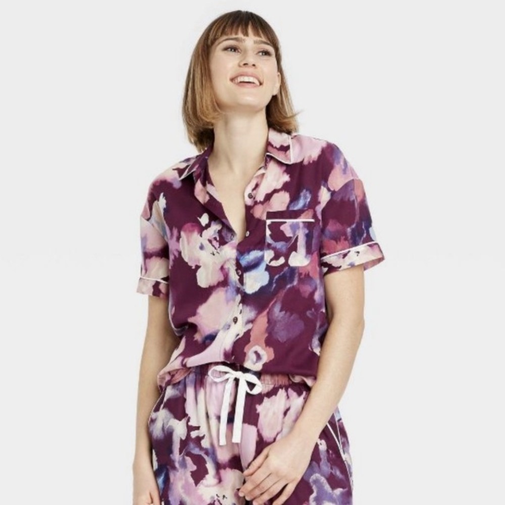 Women's Floral Simply Cool Short Sleeve Button-Up Shirt Stars Above XL Purple